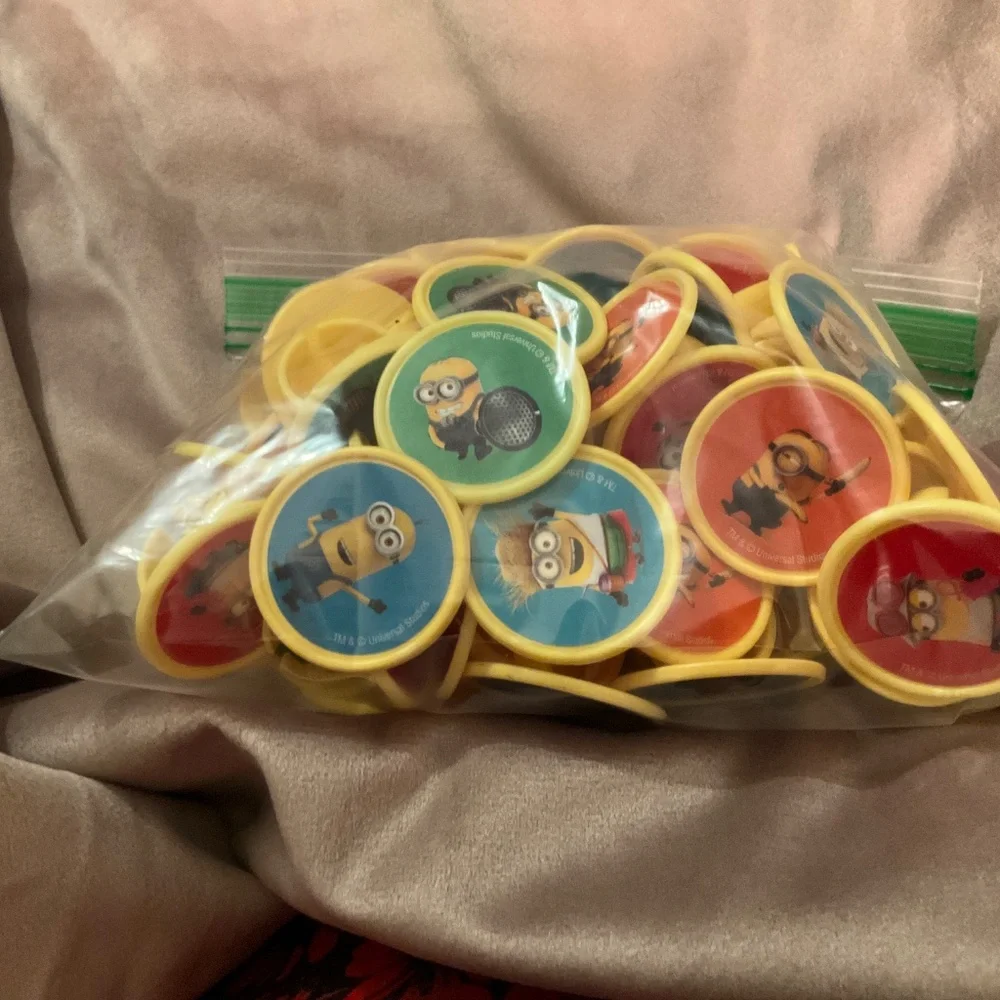 70 New Minions Cupcake rings